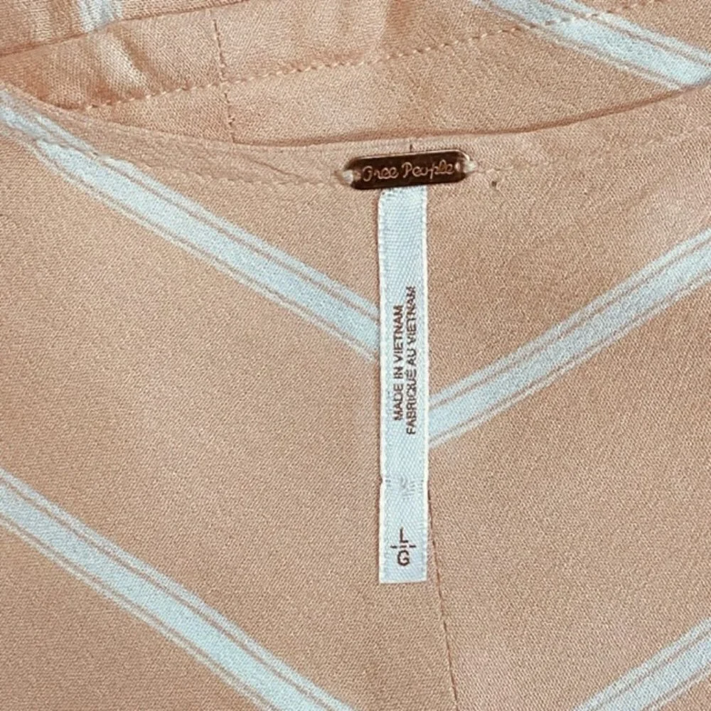 FREE PEOPLE Samifran Long Sleeve Peach Cropped Blouse - Size Large